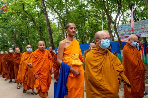 ภาพ No.98644:พิธีทอดกฐินสมทบวัดกัลยาณมิตรต่างประเทศ ณ วัดราชบัณนะวิหาร เมืองรังกามาติ ประเทศบังกลาเทศ วันศุกร์ที่ 24 พฤศจิกายน พ.ศ. 2566