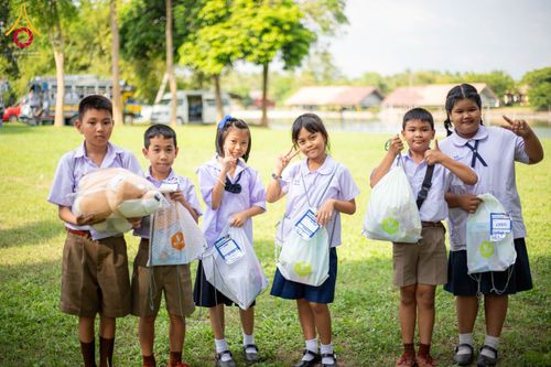 ภาพ No.183955:วันรวมพลังเด็กดี V-Star ผู้นำฟื้นฟูศีลธรรมโลก ครั้งที่ 17 ประจำปี 2567 จังหวัดราชบุรี ในวันที่ 26 พฤศจิกายน พ.ศ. 2567 ณ ศูนย์อบรมเยาวชนผาสุกวนิช อำเภอเมือง จังหวัดราชบุรี