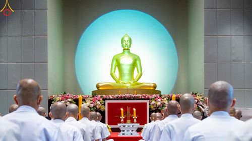 ภาพ No.141369:พิธีบรรพชาอุปสมบท โครงการอุปสมบทหมู่รุ่นผู้บริหาร รุ่นที่ 14 โครงการอุปสมบทหมู่ธรรมทายาท ระดับอุดมศึกษา รุ่นที่ 51 ภาคฤดูฝน ณ โบสถ์พระไตรปิฎก วัดพระธรรมกาย ในวันเสาร์ที่ 15 มิถุนายน พ.ศ. 2567