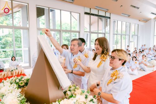 ภาพ No.171815:พิธีทอดกฐิน ศูนย์ปฏิบัติธรรมแก้วเมืองเลย วันที่ 27 ตุลาคม พ.ศ. 2567