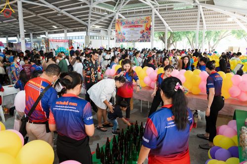 ภาพ No.111266:กิจกรรมงานวันเด็กแห่งชาติ รวมพลังเด็กเก่งและดี สร้างความดีสากล ปีที่ 6 ร่วมจัดโดย เทศบาลเมืองท่าโขลง พุทธสมาคมปทุมธานี องค์การบริหารส่วนตำบลคลองสาม ณ วัดพระธรรมกาย จ.ปทุมธานี วันที่ 13 มกราคม พ.ศ. 2567