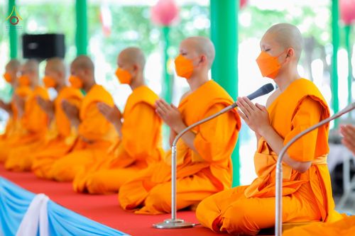 ภาพ No.80746:พิธีอุปสมบทสามเณรเตรียม DCI รุ่นที่20 จำนวน 15 รูป ณ อุโบสถพระไตรปิฎก วัดพระธรรมกาย วันเสาร์ที่ 6 พฤษภาคม พ.ศ. 2566