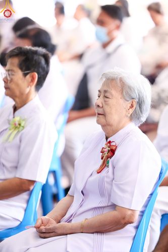 ภาพ No.192001:พิธีทอดผ้าป่าทำนุบำรุงศาสนสถาน ณ วัดสรรเพชญ ต.ยายชา อ.สามพราน จ.นครปฐม ในโครงการธรรมยาตรา กตัญญูบูชา มหาปูชนียาจารย์ พระมงคลเทพมุนี(สด จนฺทสโร) พระผู้ปราบมาร อนุสรณ์สถาน 7 แห่ง ปีที่ 13 วันที่ 9 มกราคม พ.ศ. 2568