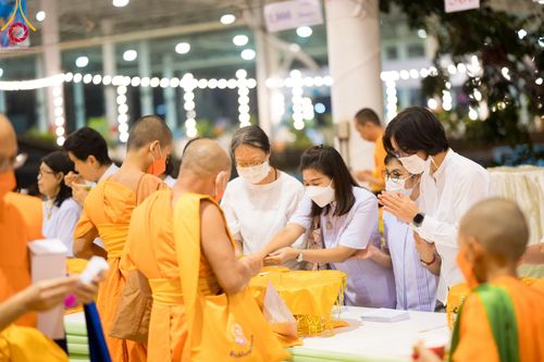 ภาพ No.95311:พิธีมุทิตาพระมหาเถระและพระเถระ ครั้งที่ 29 วันอาทิตย์ที่ 19 พฤศจิกายน พ.ศ. 2566 ณ ห้องแก้วสารพัดนึก สภาธรรมกายสากล วัดพระธรรมกาย