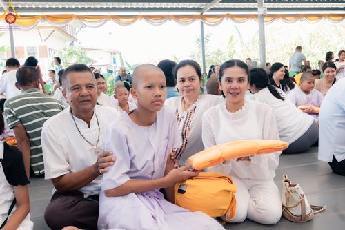 ภาพ No.133479:พิธีขอขมารับผ้าไตร, พิธีบรรพชาสามเณร, สามเณรออกบิณฑบาต ในโครงการบรรพชาสามเณร ฟื้นฟูพระพุทธศาสนาทั่วไทย  ณ ศูนย์ปฏิบัติธรรม และอบรมเยาวชนเมืองยะลา วันที่ 3 เมษายน พ.ศ. 2567