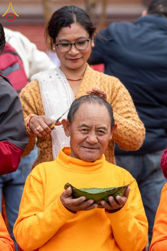 ภาพ No.209806:วันที่ 28 กุมภาพันธ์ พ.ศ.2568 พิธีเปิดโครงการบวชสามเณร พิธีถวายไทยธรรม พิธีขอขมามอบผ้าไตร  ณ เมืองปาตัน ประเทศเนปาล