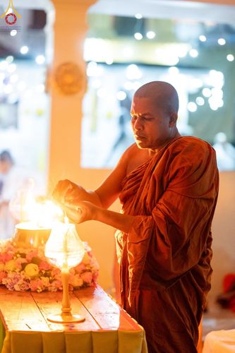 ภาพ No.141948:PhotoStory มหาศรัทธา ธรรมยาตราศรีลังกา EP.7 พิธีจุดวิสาขประทีป 6 วัด ถวายเป็น พุทธบูชา  โครงการสยาม-ลังกา ธรรมยาตรา  ฉลองเทศกาลวิสาขบูชาแห่งชาติ ศรีลังกา วันที่ 16 เดือนมิถุนายน พ.ศ. 2567
