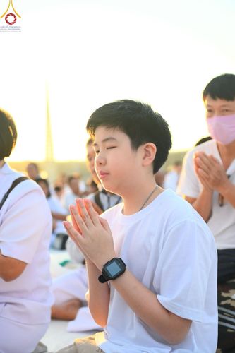 ภาพ No.187771:พิธีตักบาตรฉลองพระใหม่ ต้อนรับพุทธศักราช 2568 ณ ลานธรรมพระมหาธรรมกายเจดีย์ วัดพระธรรมกาย จ.ปทุมธานี วันที่ 1 มกราคม พ.ศ. 2568