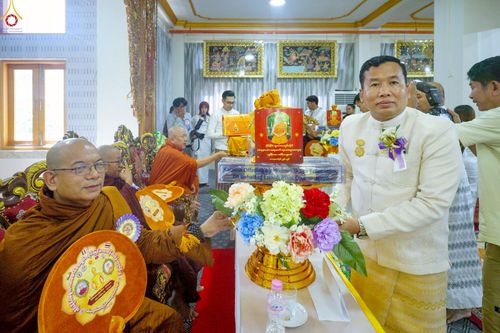 ภาพ No.261508:วันที่ 26 ตุลาคม พ.ศ. 2568 พิธีทอดกฐินสามัคคีไทย-เมียนมา บูชาธรรมอายุวัฒนมงคล 81 ปี หลวงพ่อธมฺมชโย ณ วัดมินจาวน์ ประเทศสาธารณรัฐแห่งสหภาพเมียนมา 
