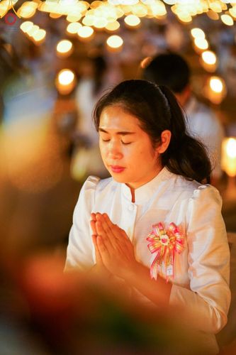 ภาพ No.175983:พิธีจุดประทีปโคมลาน, โคมลอยและลอยกระทง ถวายประทีปเป็นพุทธบูชา สร้างความสว่างไสวให้กับแผ่นดินด้วยแสงธรรม วันที่ 15 พฤศจิกายน พ.ศ. 2567 ณ พุทธอุทยานนานาชาติ อ.โพนพิสัย จ.หนองคาย