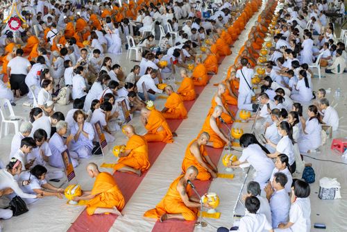ภาพ No.341797:วันเสาร์ที่ 25 กรกฎาคม พ.ศ. 2569 พิธีบรรพชาอุปสมบท โครงการบรรพชาอุปสมบทหมู่ รุ่นเข้าพรรษา ปี 2569 โครงการบวชพระนานาชาติ AEC และ WAB รุ่นที่  10 ณ วัดพระธรรมกาย จ.ปทุมธานี
