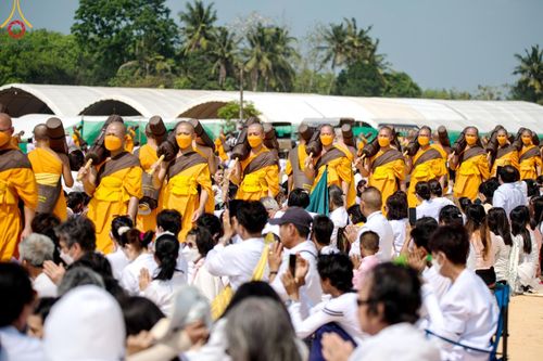 ภาพ No.129132:พระธรรมยาตราเดินธรรมยาตรา ณ ชุมชนรอบศูนย์ปฏิบัติธรรมภาคใต้ อ.บางกล่ำ จ.สงขลา วันที่ 10 มีนาคม พ.ศ. 2567