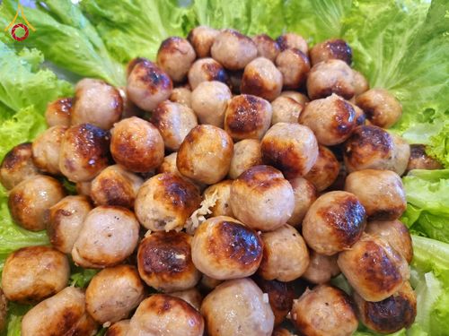 ภาพ No.204415:พิธีถวายภัตตาหารเป็นสังฆทาน แด่พระธรรมยาตรา ณ วัดพระธรรมกาย ตำบลคลองสาม อำเภอคลองหลวง จังหวัดปทุมธานี ในโครงการธรรมยาตรา กตัญญูบูชา มหาปูชนียาจารย์ พระมงคลเทพมุนี(สด จนฺทสโร) พระผู้ปราบมาร อนุสรณ์สถาน 7 แห่ง ปีที่ 13 วันที่ 31 มกราคม พ.ศ. 2568