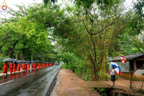 ภาพ No.139988:PhotoStory มหาศรัทธา ธรรมยาตราศรีลังกา EP.2 พิธีเปิดโครงการสยาม-ลังกา ธรรมยาตรา ฉลองเทศกาลวิสาขบูชาแห่งชาติ ศรีลังกา บูชาธรรม 80 ปีหลวงพ่อธัมมชโย เมื่อวันที่ 17 พฤษภาคม พ.ศ. 2567