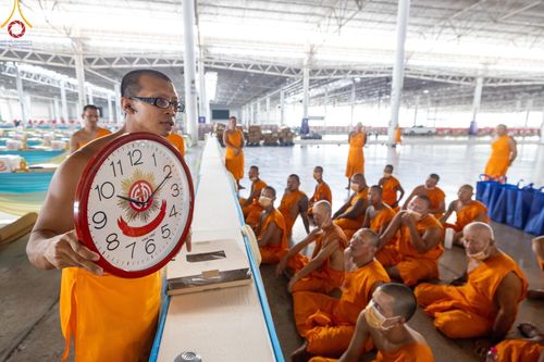 ภาพ No.60651:V.38 ทุ่มพลังเพื่อพ่อครบ 80 ปี ภาพการเตรียมงานของหน่วยงานต่างๆ เพื่อพิธีฉลองอายุวัฒนมงคล 80 ปี หลวงพ่อธัมมชโย และรับถวายมหาสังฆทาน 10,000 กว่าวัดทั่วประเทศ ในวันคุ้มครองโลก วันจันทร์ที่ 22 เมษายน พ.ศ. 2567