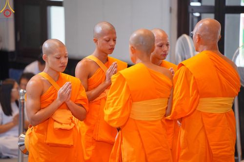 ภาพ No.136404:พิธีอุปสมบทสามเณรเตรียมสถาบันธรรมชัย รุ่นที่ 21 ณ โบสถ์พระไตรปิฏก วัดพระธรรมกาย วันเสาร์ที่ 4 พฤษภาคม พ.ศ.2567