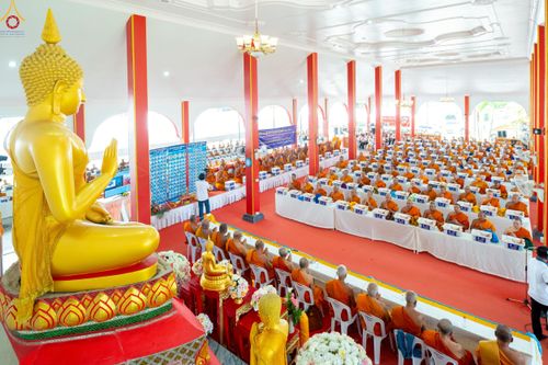 ภาพ No.234510:วันพฤหัสบดีที่ 24 กรกฎาคม พ.ศ. 2568 พิธีถวายสังฆทานแก่คณะสงฆ์ 323 วัด , พิธีมอบกองทุนหนุนแรงใจช่วยครูใต้ , พิธีทำบุญส่วนกุศลแด่ผู้วายชนม์ ในเหตุการณ์ความไม่สงบ 4 จังหวัด ชายแดนภาคใต้ (ปัตตานี , ยะลา , นราธิวาส , สงขลา) ปีที่ 21 ครั้งที่ 179 ณ วัดเวฬุวัน 