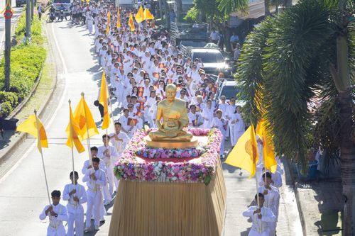 ภาพ No.248848:วันที่ 20 กันยายน พ.ศ. 2568 พิธีอัญเชิญรูปหล่อหลวงปู่วัดปากน้ำ ภาษีเจริญ จากวัดมงคลนิมิตร พระอารามหลวง เพื่อประดิษฐาน ณ วิหารพระมงคลเทพมุนี (สด จนฺทสโร)  ศูนย์ปฏิบัติธรรมภูเก็ต จ.ภูเก็ต