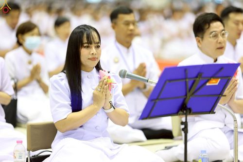 ภาพ No.227999:วันอาทิตย์ที่ 1 มิถุนายน พ.ศ. 2568 พิธีตักบาตร , พิธีบูชาข้าวพระ ณ วัดพระธรรมกาย จ.ปทุมธานี