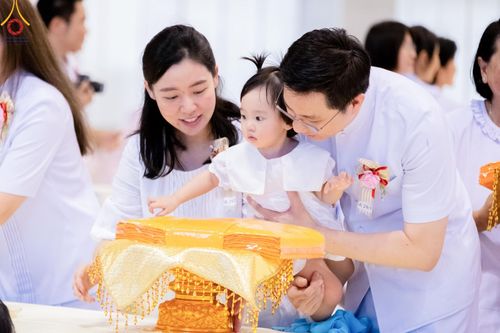 ภาพ No.154628:พิธีทอดผ้าป่าสมทบกฐินวัดพระธรรมกาย และสมทบกฐิน 30,000 วัดทั่วไทย ครั้งที่ 2 ณ สภาธรรมกายสากล วัดพระธรรมกาย วันอังคารที่ 17 กันยายน พ.ศ. 2567