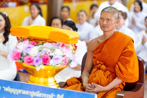 ภาพ No.291527:วันที่ 9 มกราคม พ.ศ. 2569  พิธีทอดผ้าป่าทำนุบำรุงศาสนสถาน  ณ วัดสรรเพรช อ.สามพราน จ.นครปฐม  ในโครงการธรรมยาตรา กตัญญูบูชา มหาปูชนียาจารย์  พระมงคลเทพมุนี(สด จนฺทสโร) พระผู้ปราบมาร  อนุสรณ์สถาน 7 แห่ง ปีที่ 14