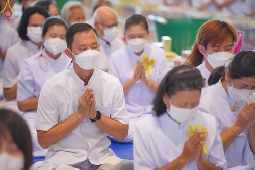 ภาพ No.78802:พิธีตักบาตร ข้าวสารอาหารแห้ง พิธีบูชาข้าวพระ ในวันอาทิตย์ต้นเดือนที่ 2 เมษายน พ.ศ. 2566