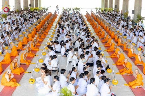 ภาพ No.341794:วันเสาร์ที่ 25 กรกฎาคม พ.ศ. 2569 พิธีบรรพชาอุปสมบท โครงการบรรพชาอุปสมบทหมู่ รุ่นเข้าพรรษา ปี 2569 โครงการบวชพระนานาชาติ AEC และ WAB รุ่นที่  10 ณ วัดพระธรรมกาย จ.ปทุมธานี