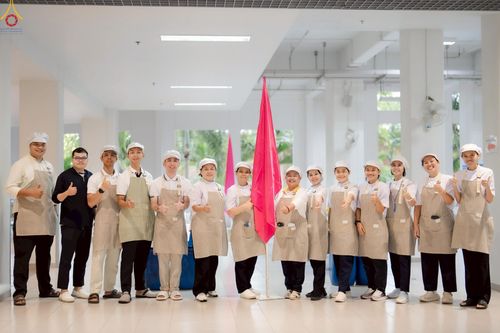 ภาพ No.243375:วันที่ 23-31 สิงหาคม พ.ศ. 2568 เจ้าหน้าที่ทุกสถานะ ทุ่มเทจัดงาน สัมมนารวมใจผู้นำบุญ เพื่องานกฐินสามัคคีทั่วไทย 30,000 วัด บูชาธรรม 81 ปี หลวงพ่อธัมมชโย