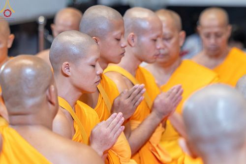 ภาพ No.136398:พิธีอุปสมบทสามเณรเตรียมสถาบันธรรมชัย รุ่นที่ 21 ณ โบสถ์พระไตรปิฏก วัดพระธรรมกาย วันเสาร์ที่ 4 พฤษภาคม พ.ศ.2567