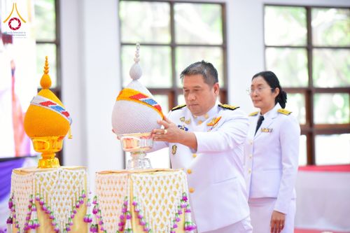 ภาพ No.227206:วันอังคารที่ 3 มิถุนายน พ.ศ. 2568 นายอำเภอคลองหลวง นำพสกนิกรรวมใจภักดิ์ สมเด็จพระนางเจ้าฯ พระบรมราชินี เนื่องในโอกาสวันเฉลิมพระชนมพรรษา ณ อาคารปลูกศรัทธา 2 วัดพระธรรมกาย อ.คลองหลวง จ.ปทุมธานี