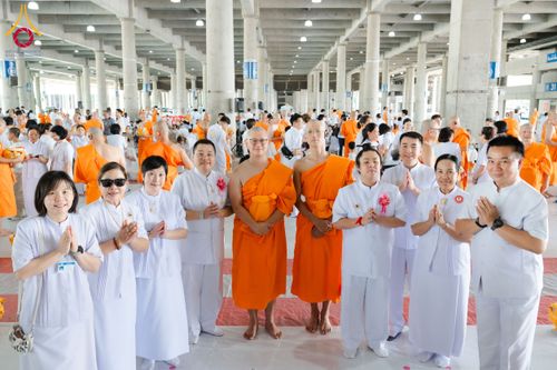 ภาพ No.144209:พิธีบรรพชาอุปสมบทหมู่ พระธรรมทายาทนานาชาติ(ภาษาจีน) รุ่น 19 ณ วัดพระธรรมกาย จ.ปทุมธานี วันเสาร์ที่ 13 กรกฎาคม พ.ศ. 2567