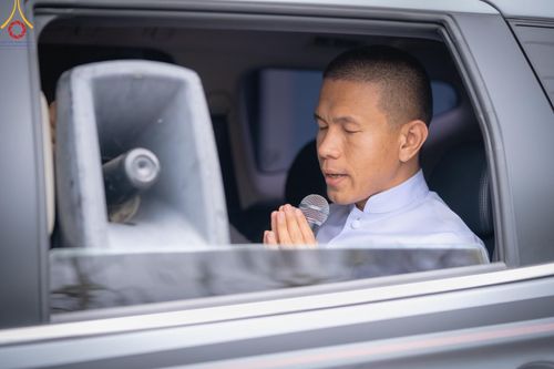 ภาพ No.128760:V.33 รวมพลังเพื่อบางกล่ำ การเตรียมงานของเจ้าหน้าที่หน่วยงานต่างๆ เพื่องานธรรมยาตราอัญเชิญพระบรมสารีริกธาตุ ประดิษฐาน ณ มหารัตนเจดีย์สิริปทุมสวรรค์ (เจดีย์อริยพุทธะ 5 พระองค์) ศูนย์ปฏิบัติธรรมภาคใต้ อ.บางกล่ำ จ.สงขลา ระหว่างวันที่ 9-10 มีนาคม พ.ศ. 2567