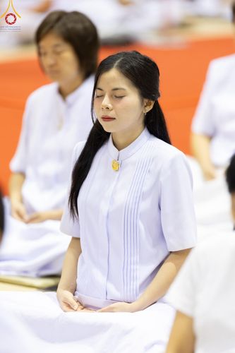 ภาพ No.137290:พิธีตักบาตร และปฏิบัติธรรม ในวันวิสาขบูชา วันพุธที่ 22 พฤษภาคม พ.ศ. 2567 ( วันพระขึ้น15 ค่ำ เดือน 6 ) ณ วัดพระธรรมกาย จ.ปทุมธานี