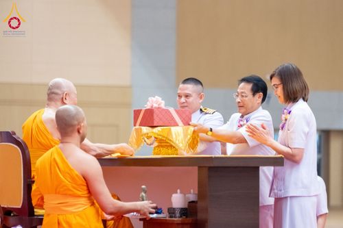 ภาพ No.207655:พิธีมอบโล่พระราชทาน สมเด็จพระกนิษฐาธิราชเจ้า กรมสมเด็จพระรัตนราชสุดาฯ สยามบรมราชกุมารี และโล่เกียรติยศโครงการตอบปัญหาธรรมะ "ทางก้าวหน้า" ครั้งที่ 42 พิธีมอบโล่วัชรเกียรติยศ โครงการตอบปัญหาศีลธรรมเพื่อสันติภาพโลก (WORLD-PEC) ครั้งที่ 18 วันที่ 12 ก.พ. 2568