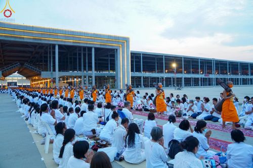 ภาพ No.120436:พิธีต้อนรับพระธรรมยาตรา ในโครงการธรรมยาตรา กตัญญูบูชา มหาปูชนียาจารย์ พระมงคลเทพมุนี(สด จนฺทสโร) พระผู้ปราบมาร อนุสรณ์สถาน 7 แห่ง ปีที่ 12 วันที่ 28 มกราคม พ.ศ. 2567 ณ วัดพระธรรมกาย จ.ปทุมธานี (ชุดที่ 2)