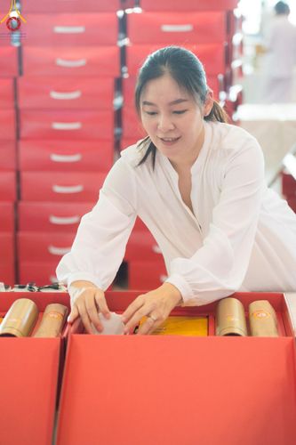 ภาพ No.212158:วันจันทร์ที่ 17 มีนาคม พ.ศ. 2568 บุญบรรจุกล่องไทยธรรม เพื่อถวายแด่พระสังฆาธิการ 40,000 กว่าวัดทั่วไทย ในวันคุ้มครองโลก 22 เมษายน พ.ศ. 2568 ณ บ้านแก้วเรือนทองคุณยายฯ วัดพระธรรมกาย