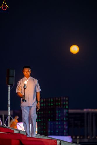 ภาพ No.124889:พิธีเวียนประทักษิณและจุดมาฆประทีป ในวันมาฆบูชา เสาร์ที่ 24 กุมภาพันธ์ พ.ศ. 2567 ณ พระมหาธรรมกายเจดีย์ วัดพระธรรมกาย