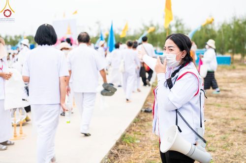 ภาพ No.119810:V.19 แกล้วกล้า การเตรียมงาน เก็บงาน การรับบุญของเจ้าหน้าที่หน่วยงานต่างๆ เพื่อโครงการธรรมยาตรา กตัญญูบูชามหาปูชนียาจารย์ พระมงคลเทพมุนี (สด จนฺทสโร) พระผู้ปราบมาร อนุสรณ์สถาน 7 แห่ง ปีที่ 12 ระหว่างวันที่ 2 - 31 มกราคม พ.ศ.2567