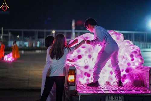 ภาพ No.150715:V.44 เพื่อพ่อ ภาพเตรียมงาน ปฎิบัติงาน ของเจ้าหน้าที่ อาสาสมัคร ทุกสถานะ เพื่อความสำเร็จ ในงานวันธรรมชัย วันอังคารที่ 27 สิงหาคม พ.ศ. 2567