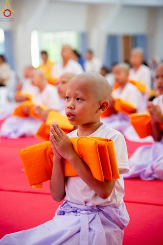 ภาพ No.213909:วันเสาร์ที่ 29 มีนาคม พ.ศ. 2568 พิธีตัดปอยผม ขอขมาผู้ปกครอง มอบบาตร-ผ้าไตร และพิธีบรรพชาสามเณร ณ ศูนย์ปฏิบัติธรรมจังหวัดระยอง (บ้านช่องลม) ต.บางบุตร อ.บ้านค่าย จ.ระยอง