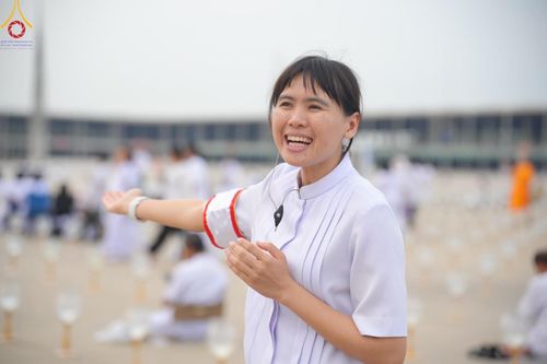 ภาพ No.138161:V.42 ก่อน กลาง เก็บ บุญวันวิสาขบูชา การเตรียมงาน การปฏิบัติงาน และการเก็บงาน ของเจ้าหน้าที่หน่วยงานต่างๆ วันวิสาขบูชา พุธที่ 22 พฤษภาคม พ.ศ. 2567