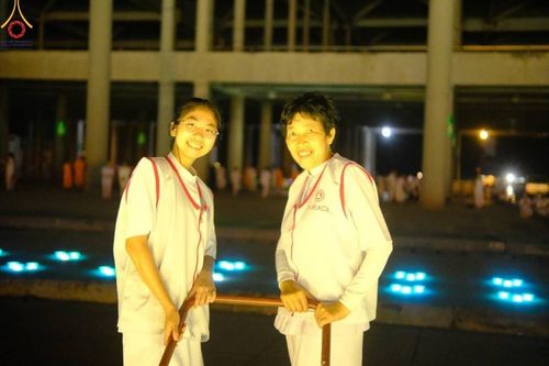 ภาพ No.58359:V.41 เทหมดใจ  ลุยต่อไป ร้อยซาวปี การเตรียมงาน การปฏิบัติงาน และการเก็บงาน ของเจ้าหน้าที่หน่วยงานต่างๆ เพื่อพิธีฉลองอายุวัฒนมงคล 80 ปี หลวงพ่อธัมมชโย และรับถวายมหาสังฆทาน 10,000 กว่าวัดทั่วประเทศ ในวันคุ้มครองโลก จันทร์ที่ 22 เมษายน พ.ศ. 2567