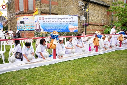 ภาพ No.142706:พิธีพัทธสีมา ประดิษฐานลูกนิมิตมหาสมบัติ สถาปนาอุโบสถวัดพระธรรมกายลอนดอน บูชาธรรม 80 ปี หลวงพ่อธัมมชโย วันเสาร์ที่ 22 มิถุนายน พ.ศ. 2567