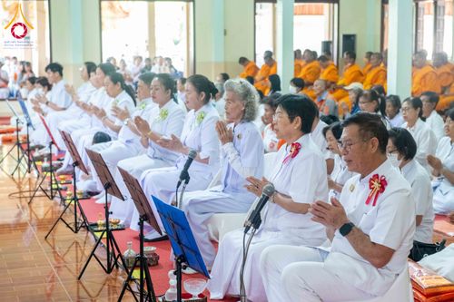 ภาพ No.296390:วันที่ 16 มกราคม พ.ศ. 2569 พิธีทอดผ้าป่าทำนุบำรุงศาสนสถาน ณ วัดโพธิ์เอน ต.บางขุนกอง อ.บางกรวย จ.นนทบุรี อนุสรณ์สถานลำดับที่ 4 สถานที่เกิดด้วยกายธรรม ในโครงการธรรมยาตรา กตัญญูบูชา มหาปูชนียาจารย์ พระมงคลเทพมุนี(สด จนฺทสโร) พระผู้ปราบมาร อนุสรณ์สถาน 7 แห่ง