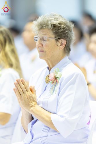 ภาพ No.264689:วันอาทิตย์ที่ 2 พฤศจิกายน พ.ศ. 2568 พิธีทอดกฐินสามัคคี ณ สภาธรรมกายสากล วัดพระธรรมกาย