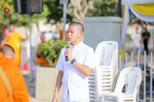 ภาพ No.314025:วันอาทิตย์ที่ 14 มีนาคม พ.ศ. 2569 ทำบุญเมืองหาดใหญ่ตักบาตรพระ 1,109 รูป เติมบุญใหญ่ หลังวิกฤตมหาอุทกภัย ณ ซุ้มประตูไชน่าทาวน์ ถนนศุภสารรังสรรค์ อ.หาดใหญ่ จ.สงขลา