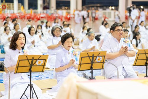 ภาพ No.188475:พิธีถวายภัตตาหารเป็นสังฆทาน แด่พระธรรมยาตรา ในโครงการธรรมยาตรา กตัญญูบูชา มหาปูชนียาจารย์ พระมงคลเทพมุนี(สด จนฺทสโร) พระผู้ปราบมาร อนุสรณ์สถาน 7 แห่ง ปีที่ 13 ณ สภาธรรมกายสากล วัดพระธรรมกาย วันที่ 3 มกราคม พ.ศ. 2568