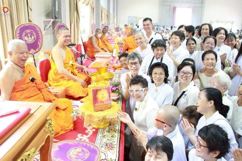 ภาพ No.264934:วันที่ 23 ตุลาคม พ.ศ. 2568 พิธีทอดกฐินสามัคคีทั่วไทย 30,000 วัด โดยคณะศิษยานุศิษย์ บูชาธรรม 81 ปี หลวงพ่อธัมมชโย ณ วัดด่าน กรุงเทพมหานครฯ