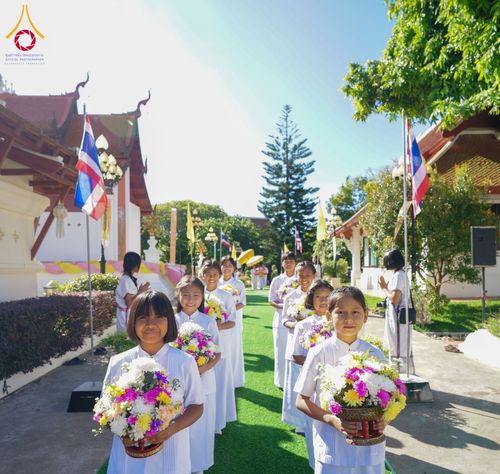 ภาพ No.171896:พิธีทอดกฐินสร้างพระเจดีย์ ประดิษสถานพระบรมสารีริกธาตุ ณ วัดกิ่วลม อ.ฮอด จ.เชียงใหม่ ในโครงการกฐินสามัคคีทั่วไทย 30,000 วัด บูชาธรรม 80 ปี หลวงพ่อธัมมชโย โดยคณะศิษยานุศิษย์วัดพระธรรมกาย วันที่ 26 ตุลาคม พ.ศ. 2567