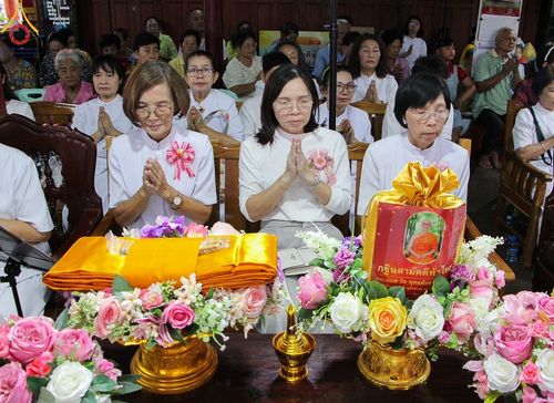 ภาพ No.172620:พิธีทอดกฐิน ณ วัดเฟื้อสุธรรม จ.เพชรบุรี ในโครงการกฐินสามัคคีทั่วไทย 30,000 วัด บูชาธรรม 80 ปี หลวงพ่อธัมมชโย โดยคณะศิษยานุศิษย์วัดพระธรรมกาย วันที่ 27 ตุลาคม พ.ศ. 2567